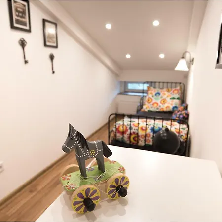 Modern Folk Apartmán *