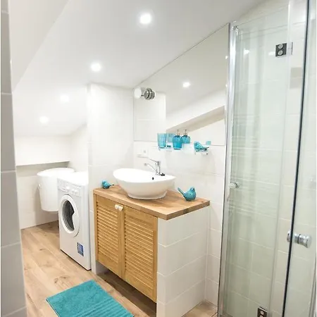 Modern Folk Apartmán *